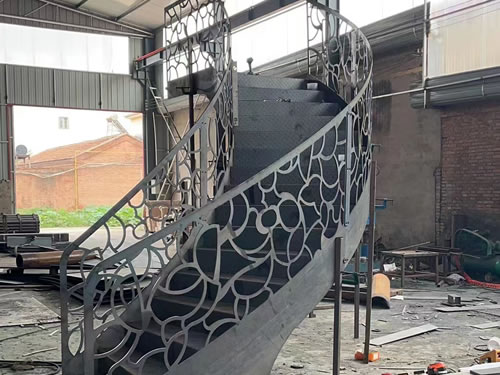 �������018