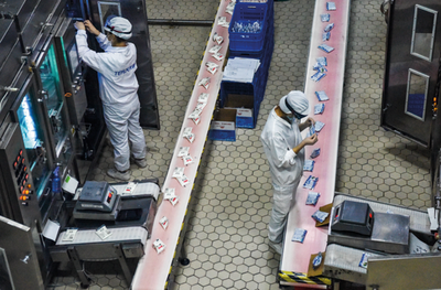 真假'鮮'牛奶 保質期長達20天，哪些乳企在'鉆空子'？